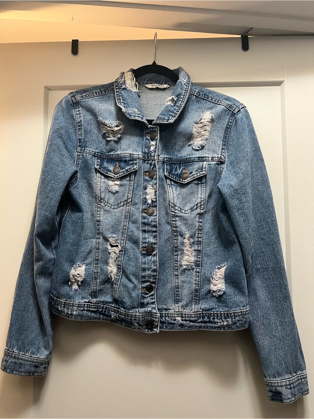 Distressed Denim Jacket - Picture 4 of 5